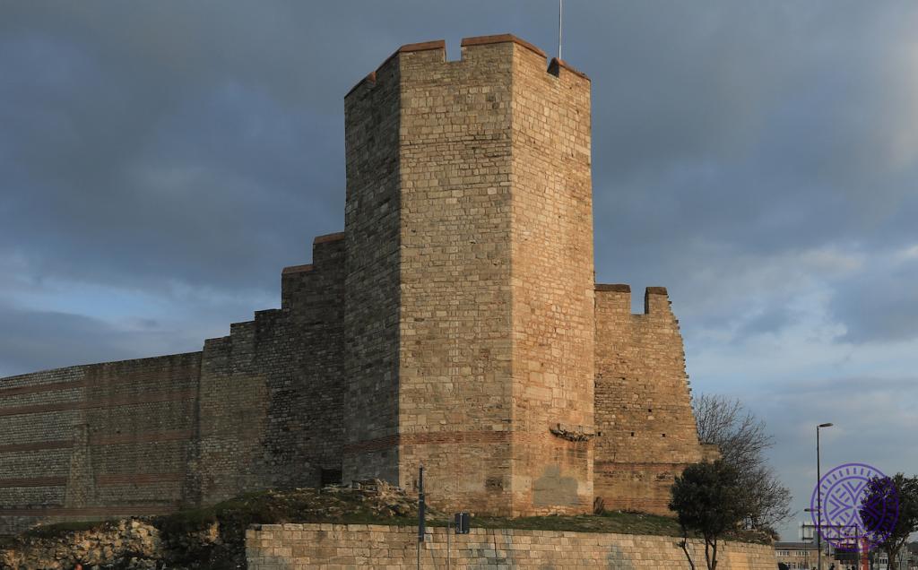 MT 90 (tower) - Istanbul City Walls