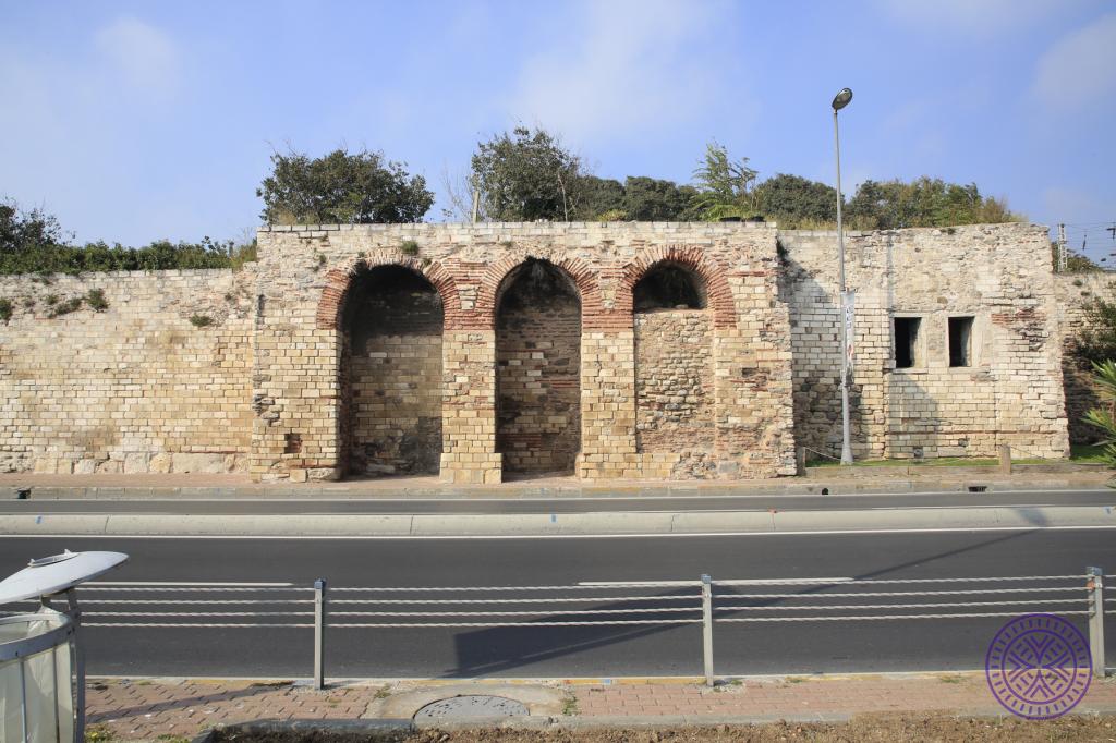 MSW017 (duvar) - İstanbul Surları