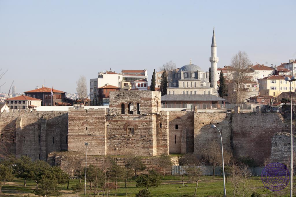 Sözde Anemas Zindanı (duvar) - İstanbul Surları